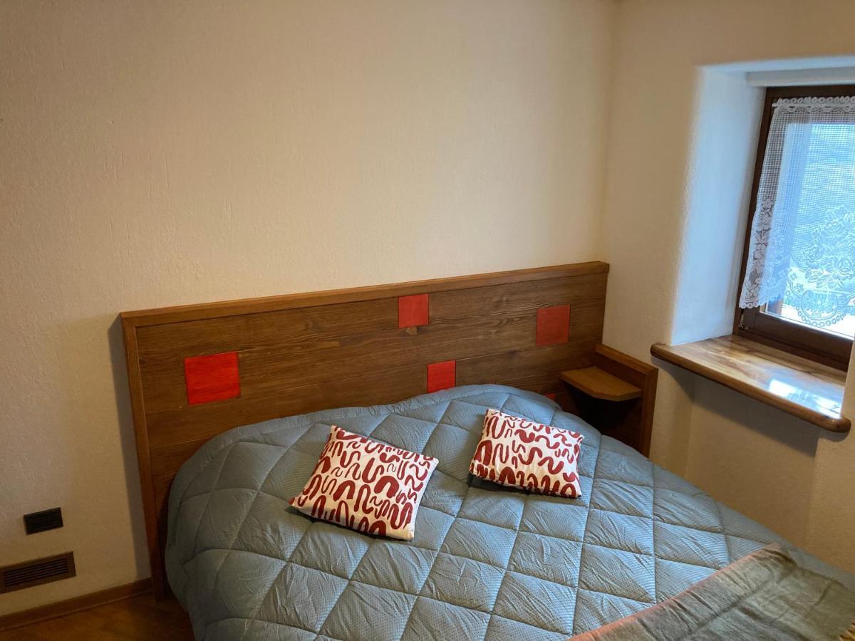 Lo Sondzo - Il Sogno Appartement Nus Buitenkant foto